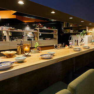 Can be reserved ◆ A comfortable and calm interior where you can enjoy your meal in a relaxed manner
