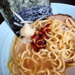 増田家 - ニンニクと特製辛味タレ投入！