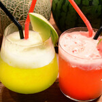 ブラック キャット - 季節のフルーツカクテル