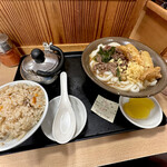 牧のうどん 博多バスターミナル店 - 