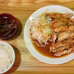 張家 - 