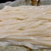 讃岐づくり本格手打ちうどん 麦の季 - この真っ白な輝き。豪快にすすらずにはいられん。