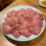 炭火焼肉ホルモンさわいし - 増田牛 トモサンカク