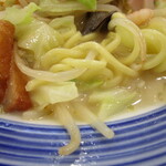 リンガーハット - 麺・具とスープ