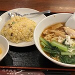 龍華飯店 溝ノ口店 - 