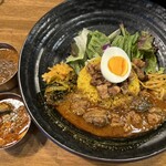 SPICY CURRY 魯珈 - 