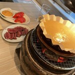 ホルモン・焼肉　8 hachi  - 