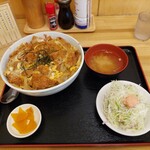 定食屋 六宝亭 - バラカツ丼(御飯大盛&オカズ大盛)
