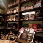 TOKYO Whisky Library - 