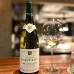 蒼 - わーい！こちらもニューカマー♪
      以前のアルベール・グリヴォーも良かったけど、これもいい。
      より蜜っぽいトロリとした滑らかさ、そしてナッティ。
      なんとも甘美なワインで、うっとりです。