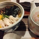 酉や 喜兵衛 - 鶏飯。焼き鳥屋の〆にふさわしい逸品。