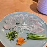 市場食堂 よし - ふぐの刺身