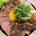 大衆食堂 肉バルスタンド Mamma Pa-Pa! - 