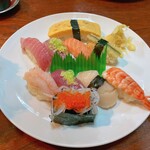 誠寿司 - 料理写真:ランチおまかせ握り　1500円税込