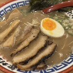 一骨家 - 大分濃厚豚骨ラーメン 830円