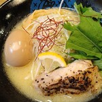 キラメキ☆JAPAN - 塩鶏白湯ラーメン　玉子