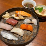 Sushi To Kushi To Watakushi - 