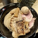 京都 麺屋たけ井 - チャーシュー多すぎるよ〜