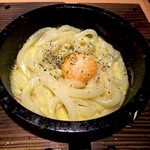 Uotami - 魚民自慢　石焼極太カルボうどん（576円）