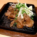Uotami - 味噌漬け牛タンの鉄板焼（628円）