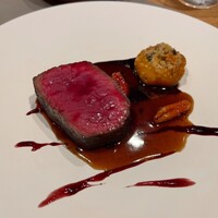 TROIS VISAGES - 夏鹿のロースト