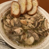 デル ペッシェ - 牡蠣ときのこのアヒージョ