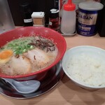 豚骨ラーメン てっぺん - 