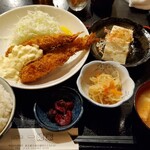 喰い呑み処 一徳家 - 大海老フライ定食