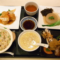 老香港酒家京都 - 点心つきスペシャルランチ￥２１００♪　別途サービス料１０％★