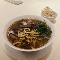 鴻臚 - 