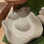 銀座 しのはら - 胡麻豆腐　たくさんスタンバイしている時はゆで卵かと思った