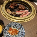 本格焼肉 家族亭 韓炉 - 