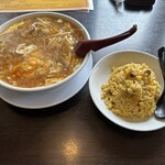 麺飯家龍門 - すーらーらーめん　五目チャーハン(ハーフ)