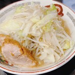 豚山 五反田店 - こちらは辛ニラなしバージョン