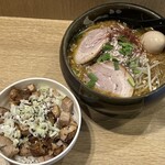 東京スタイルみそらーめん ど・みそ  - 