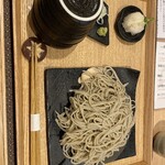 手打ちそば こころ - うつわは店主さんの手作りだそうです