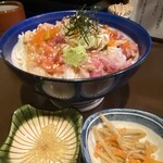 海街丼 - ⭐️海宝丼(並)¥990
　※ご飯大盛り可
　※海鮮マシマシは¥300
　※現金のみ
　※スタンプカードあり