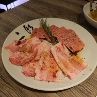 焼肉&手打ち冷麺 二郎 KANAYAMA - 