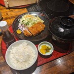 遊食豚彩 いちにいさん - 