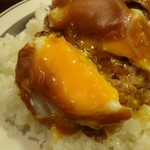 ろーいん - 2013.10.4 玉子の黄身割りました～