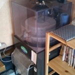 手打そば のりくら - 入口横　石臼