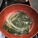 炭焼漁師小屋料理　渋谷東急本店前のひもの屋 - 