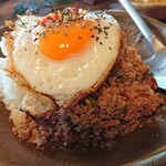 生姜料理 しょうが - ガパオライスのアップ