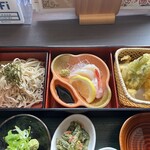 幸福食堂 大学村 - そば、刺身、天ぷら