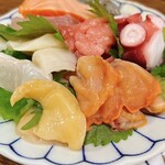 朝めし酒場 ナニコレ食堂 - 