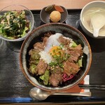 仙台牛タン&ステーキ もみじ赤坂 - 一押しの牛タン角煮丼