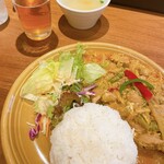 タイ料理 ギンカーオ - 