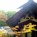 木乃実茶屋 - 茅葺屋根だー♥