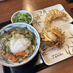 丸亀製麺 - 