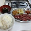 焼肉 東
